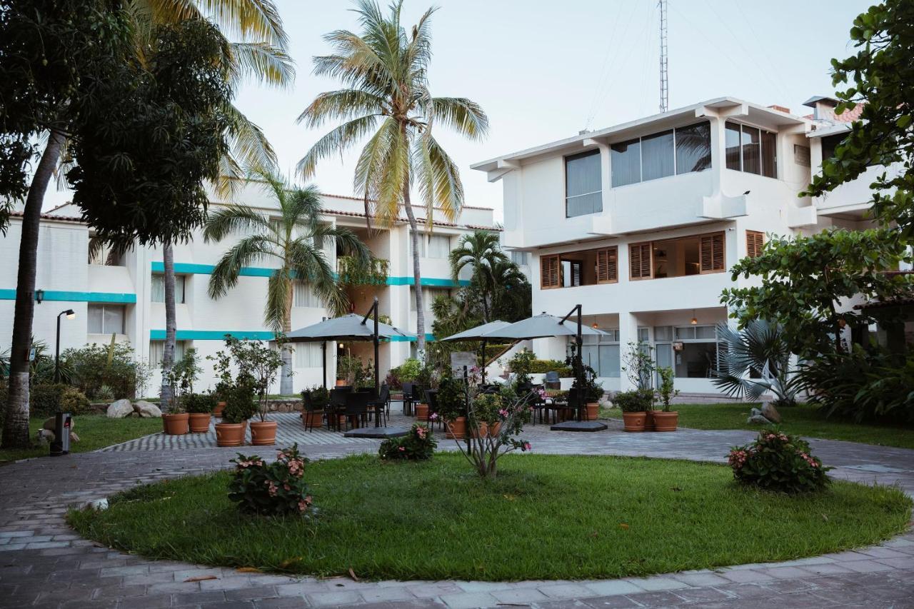 Hotel Suites Villasol Puerto Escondido  Exteriör bild
