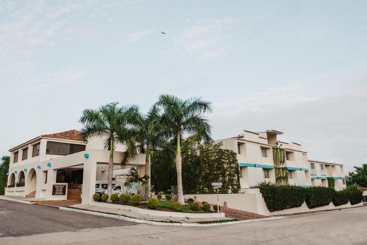 Hotel Suites Villasol Puerto Escondido  Exteriör bild