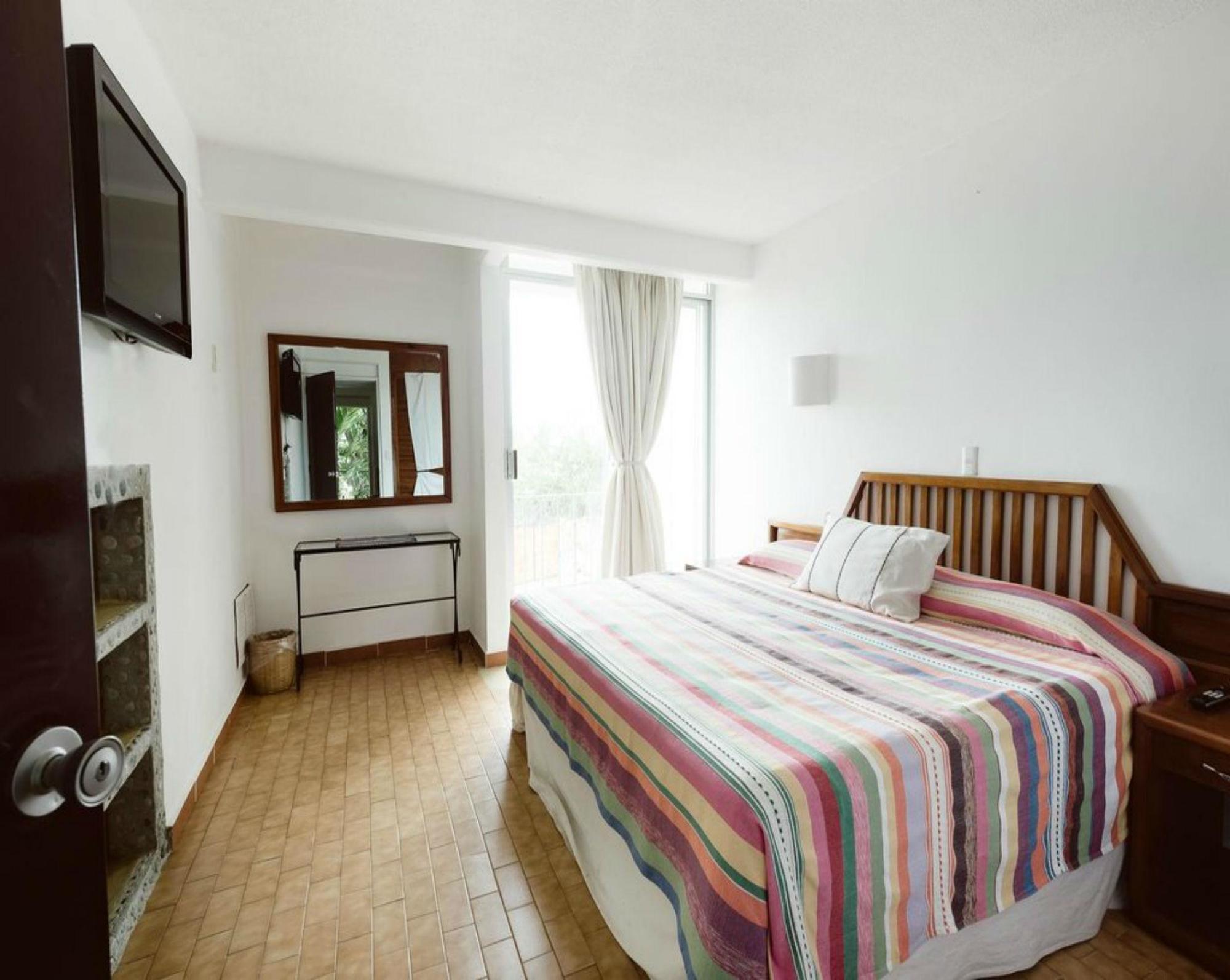 Hotel Suites Villasol Puerto Escondido  Exteriör bild